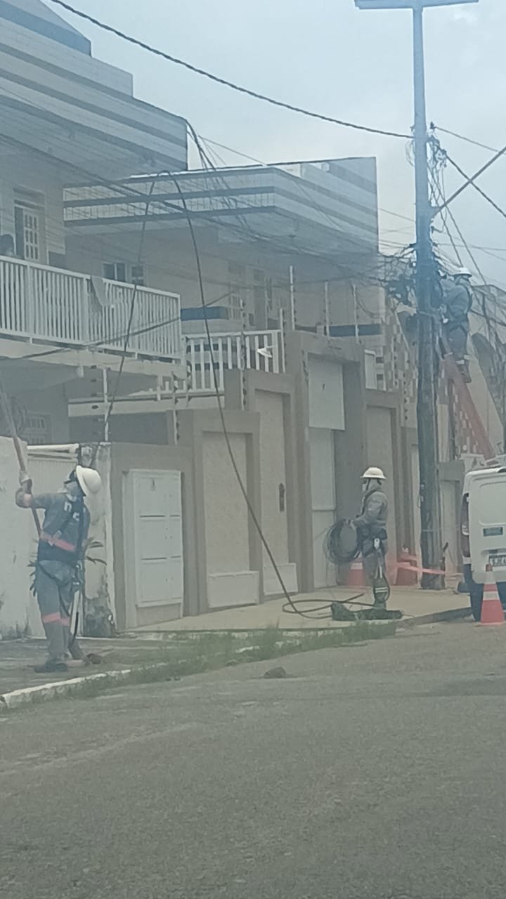 CORTANDO CABOS DE PROVEDOR